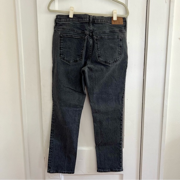 Madewell mid-rise perfect vintage jeans, black lunar wash, size 29 - Picture 3 of 4